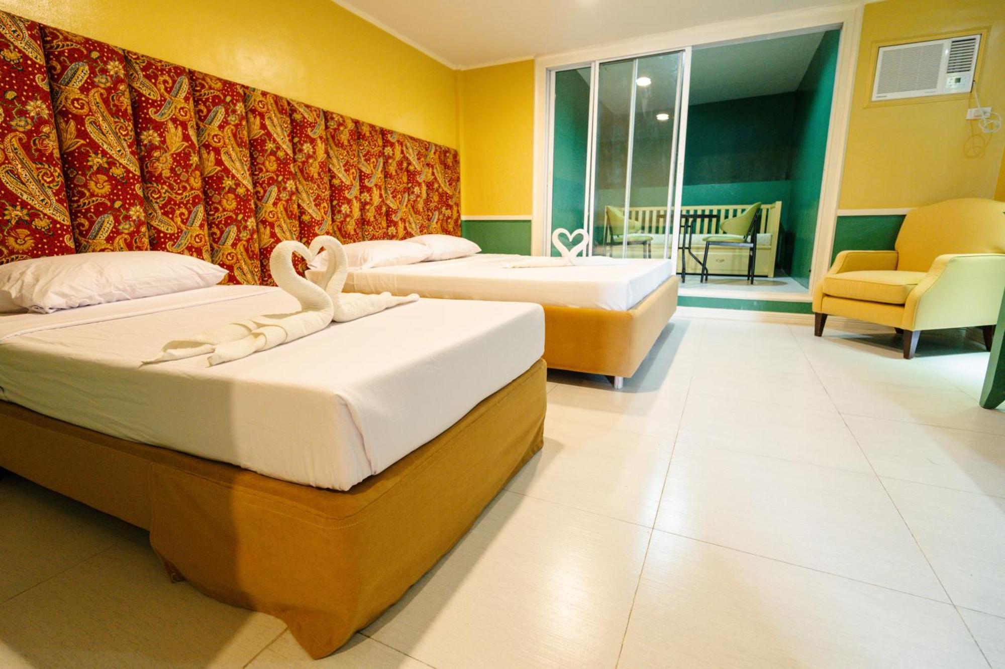 Jacobs Hill Tagaytay Bed & Breakfast Tagaytay City Bagian luar foto