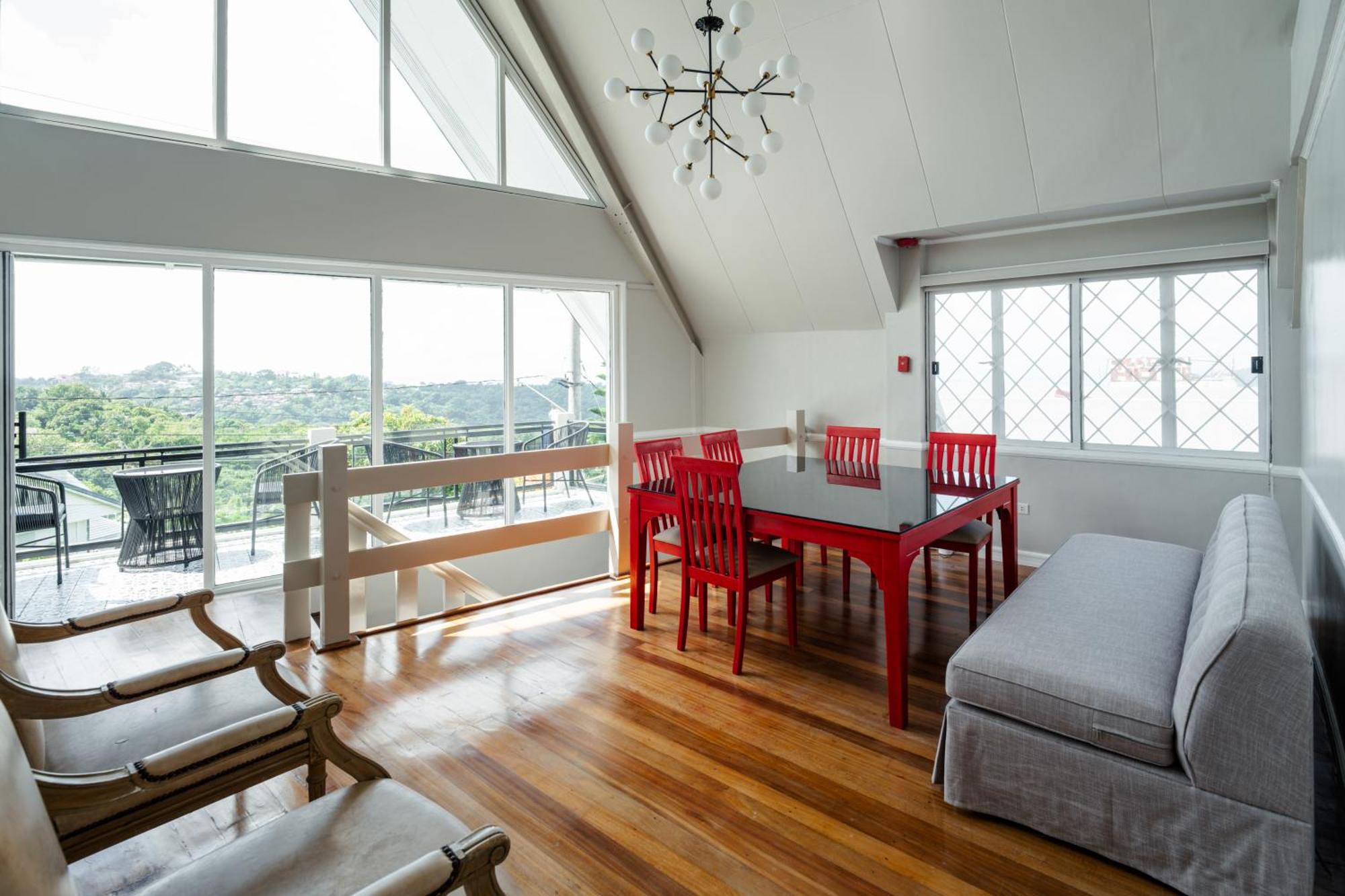 Jacobs Hill Tagaytay Bed & Breakfast Tagaytay City Bagian luar foto